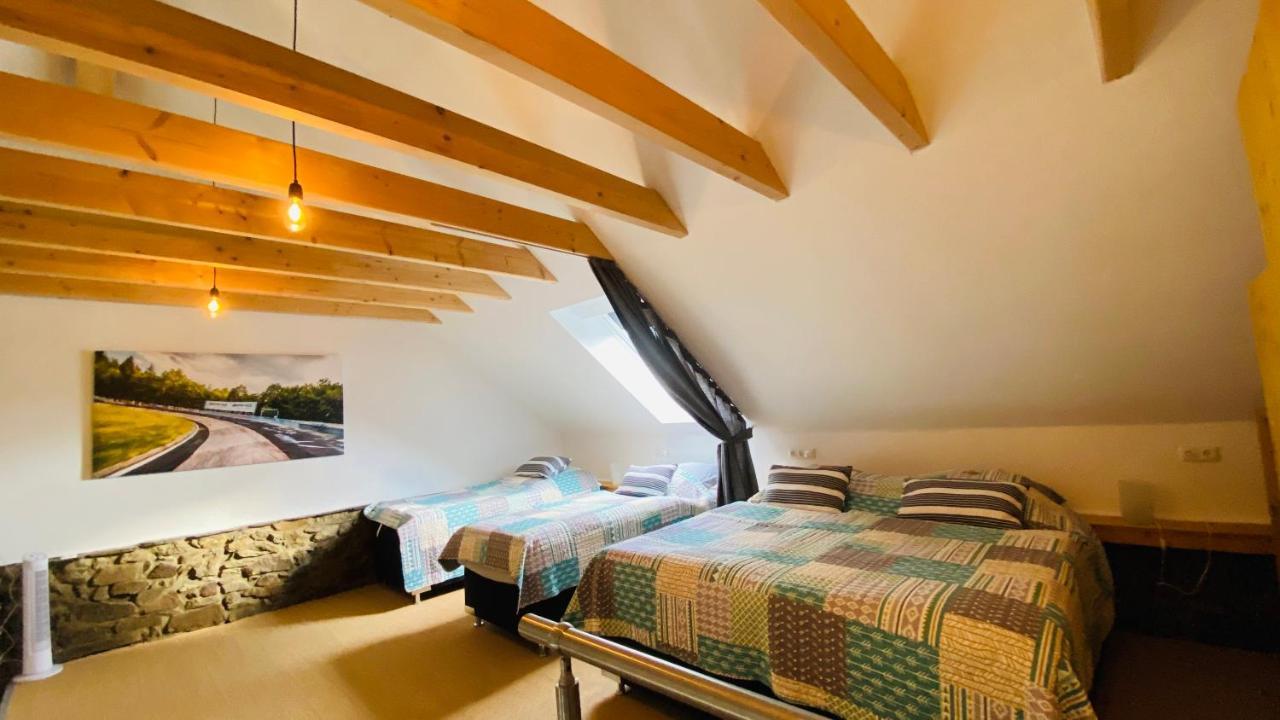 Rennscheune - Himmlisch In Die Gruene Hoelle Kelberg Eksteriør billede